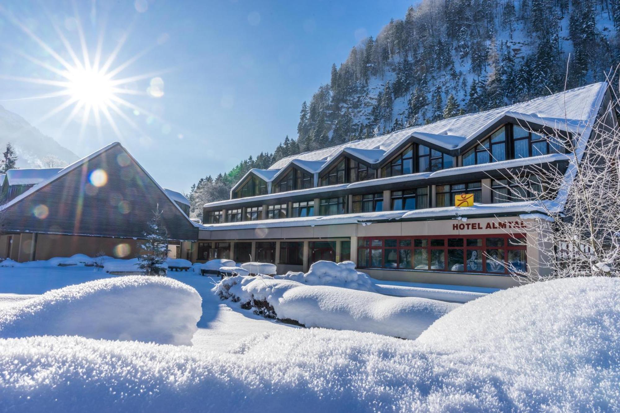 JUFA Hotel Almtal Grünau im Almtal Buitenkant foto