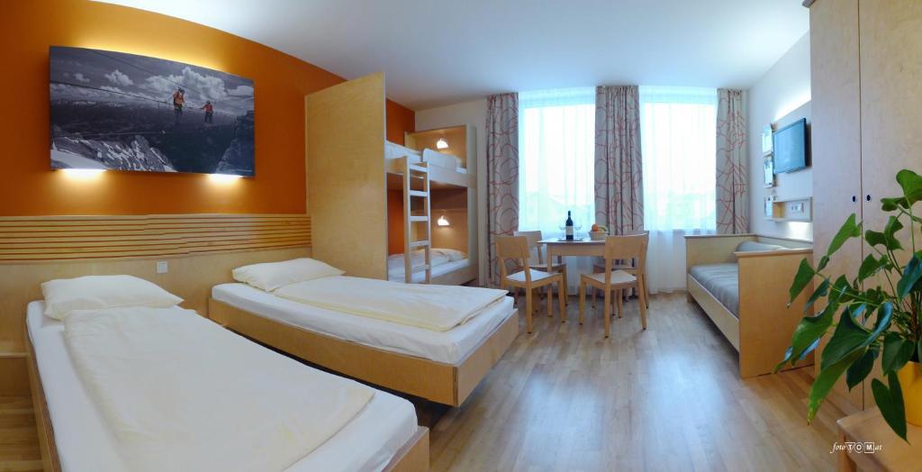 JUFA Hotel Almtal Grünau im Almtal Buitenkant foto