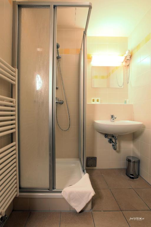 JUFA Hotel Almtal Grünau im Almtal Buitenkant foto