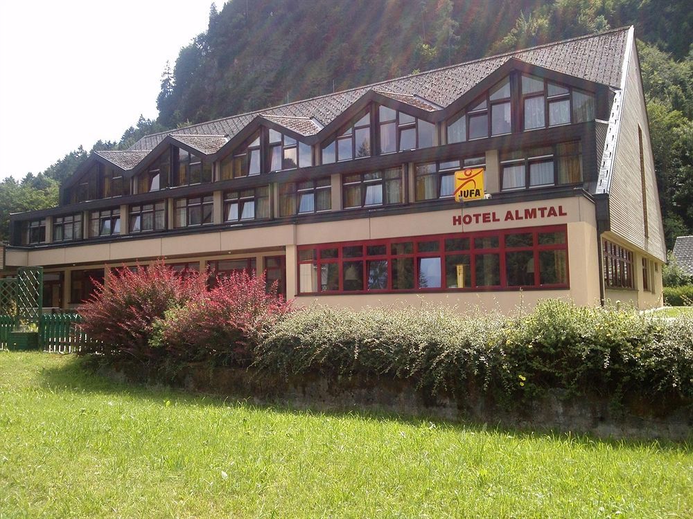JUFA Hotel Almtal Grünau im Almtal Buitenkant foto